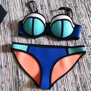 TRIANGL neoprene swimsuit set original packaging